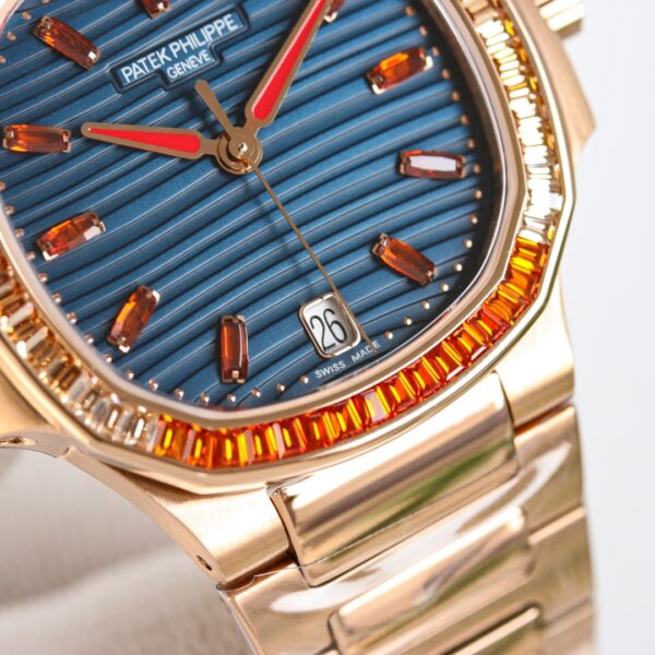 Patek Philippe Nautilus Ladies Rose Gold Blue Dial 7118 35.2mm - Image 7