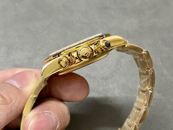 Rolex Daytona 116508 Yellow Gold Champagne Index Dial 40MM Mens Replica Watch - Image 8