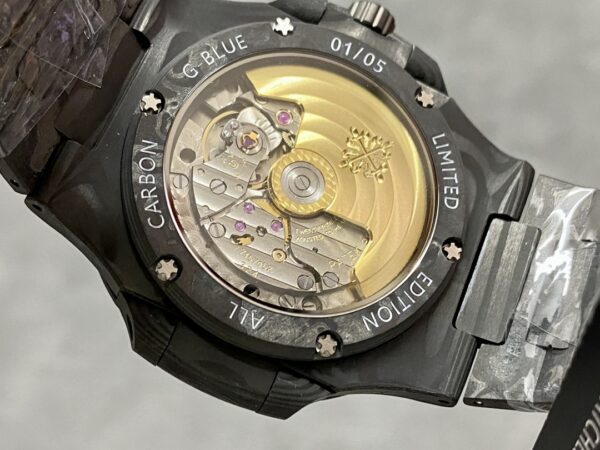 Patek Philippe Nautilus Carbon Fiber Case Blue Dial 5711 40MM Watch - Image 9