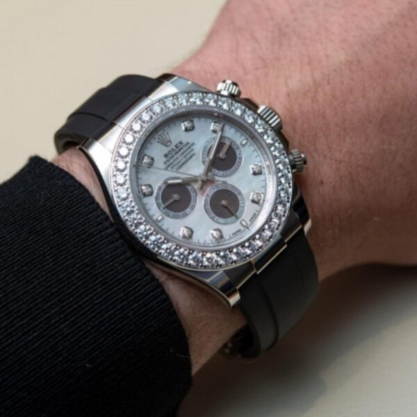 2024 Release Rolex Daytona Cosmograph 126589RBR 0001 40mm - Image 4