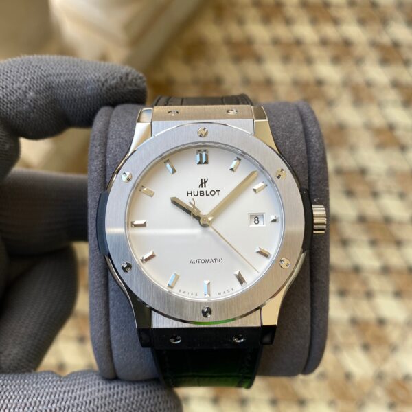 Hublot Classic Fusion Automatic 511.NX.2611.LR 45mm - Image 2