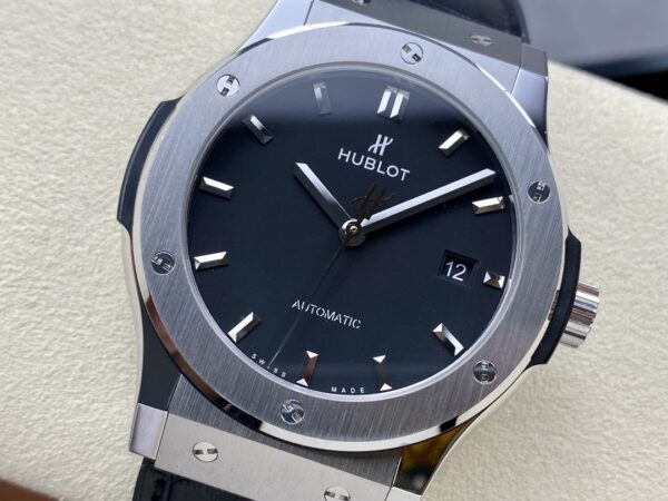 542.NX.1171.LR Hublot Classic Fusion Automatic Black - Image 5