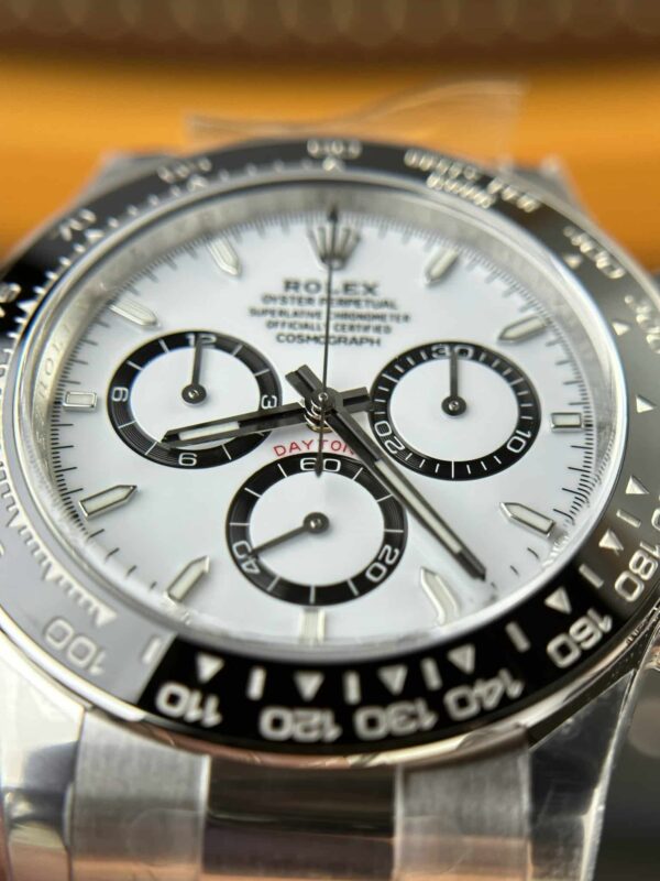 2024 Rolex Cosmograph Daytona Oyster Oystersteel M126500ln 0001 40mm - Image 8