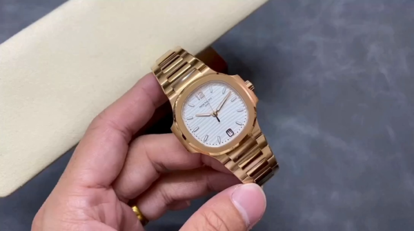 Patek Philippe Nautilus Ladies Rose Gold & Yellow Gold Silver Dial 7118 1R 001 35.2mm - Image 2