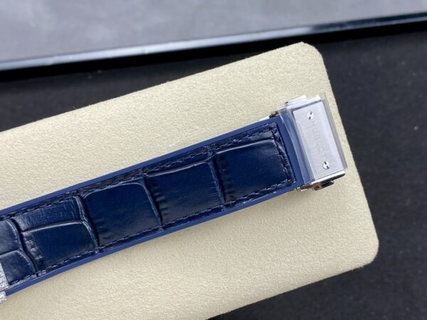 511.NX.7170.LR Hublot Classic Fusion Diamond Automatic - Image 10