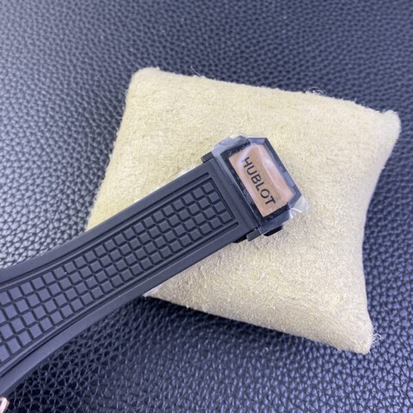 Hublot Square Bang 821.OM.0180.RX 44 mm - Image 11