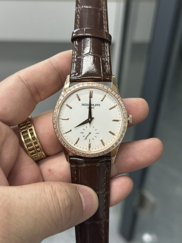 Patek Philippe Calatrava Silver Dial 18 kt White Gold 5196G 001 - Image 9