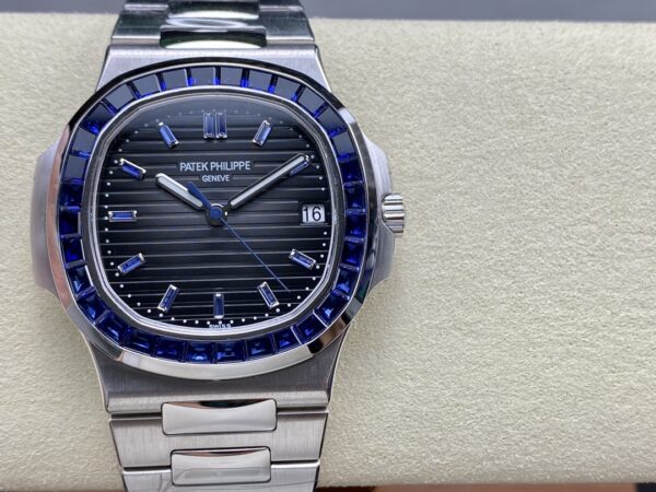 Patek Philippe Nautilus 5711 111P 001 40MM Replica Watch - Image 3